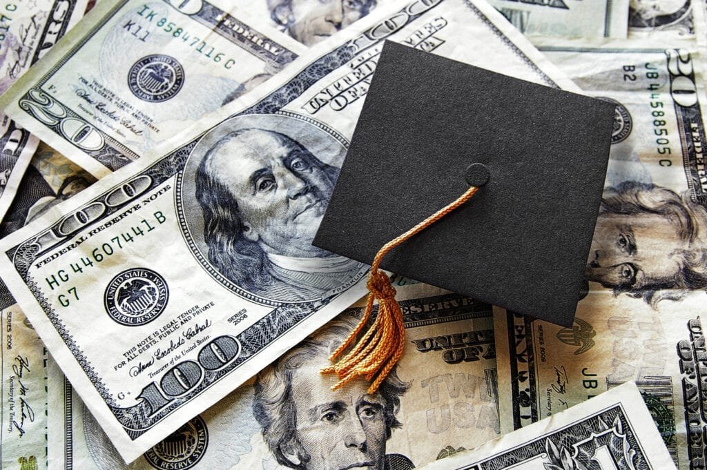 Supporting Students loan with Smarter Options